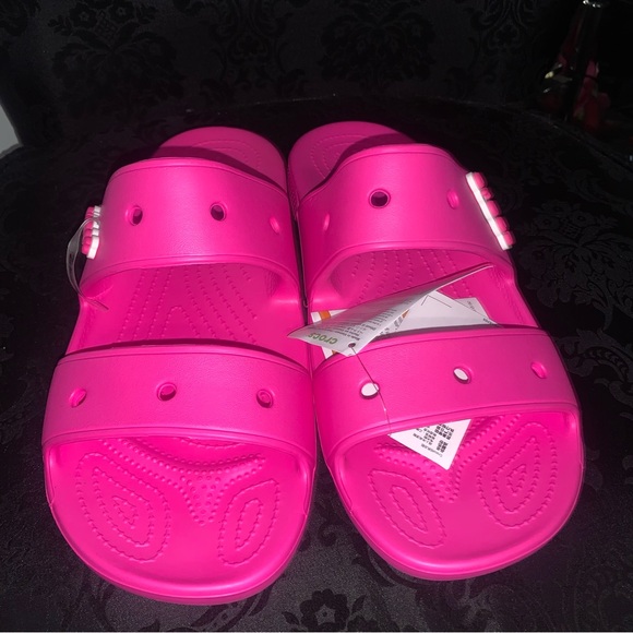 CROCS Classic Sandals Hot Pink Juice Women’s Size 12 Men’s Size 10 New with Tags main image 3